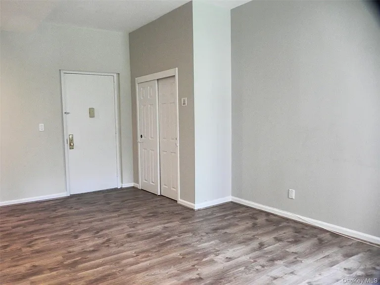 1250 North Ave #110 — Photo 3
