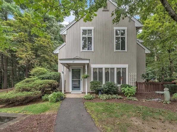 17 Pepperidge Ct #17, Simsbury, CT 06070