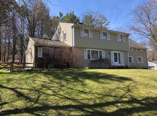 1305 Main St, Williamstown, MA 01267