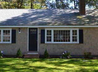 28 Farm Hill Rd, West Hyannisport, MA 02672