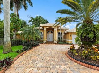(Undisclosed Address), Davie, FL 33314