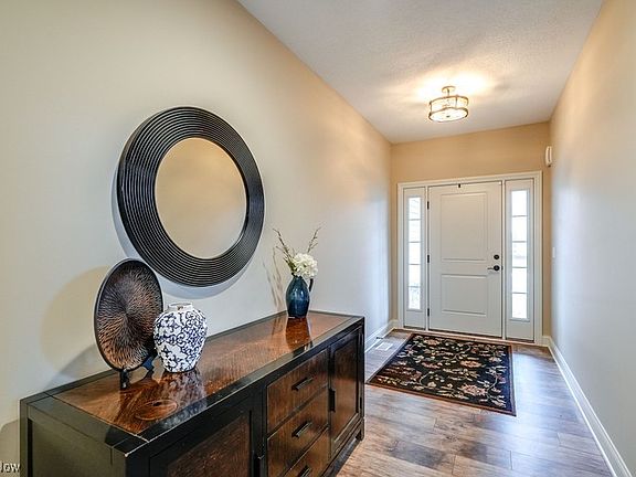 4th image of 857 Heron Lakes Cir