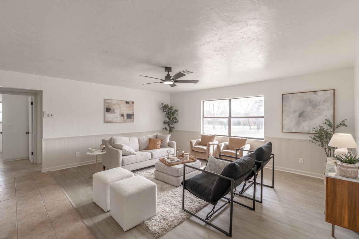 next background image