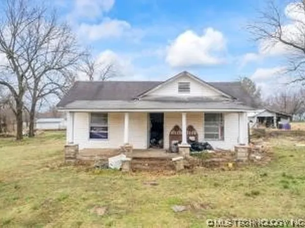 200 E 3rd St, Drumright, OK 74030