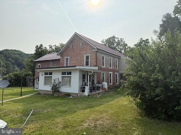 4th image of 436 Grist Mill Rd