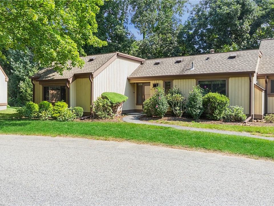 1st image of 268 Heritage Hills #A