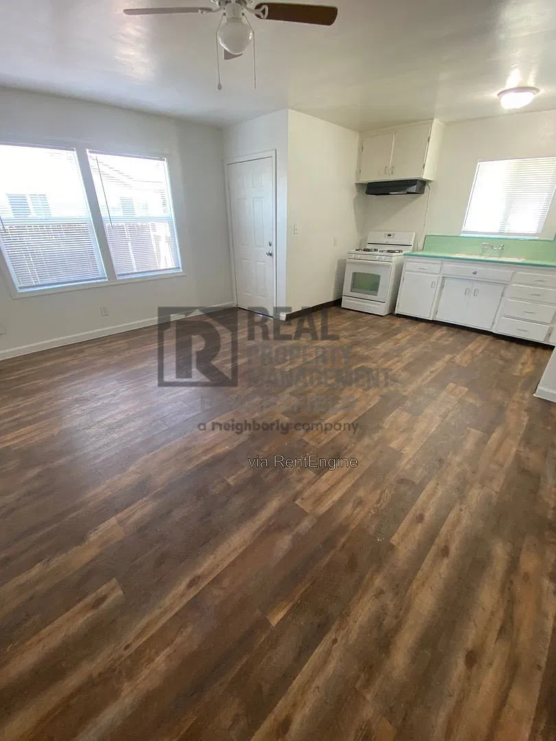 1 bed, 1.0 bath, 554 sqft, $995 — Photo 4