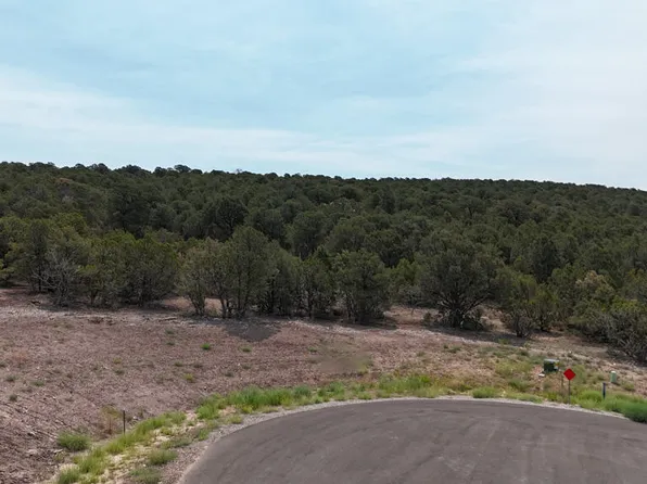 8 Brooklyn Ct, Tijeras, NM 87059