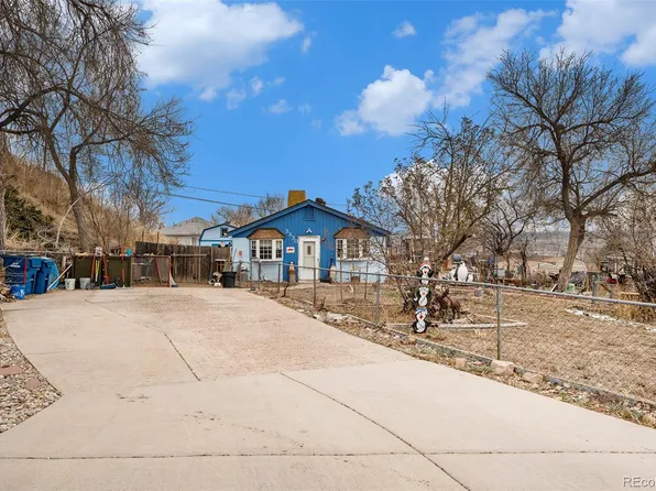 3330 S Clay Street, Englewood, CO 80110