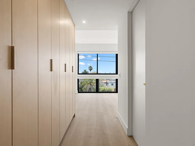 1808 Lincoln Blvd — Photo 48