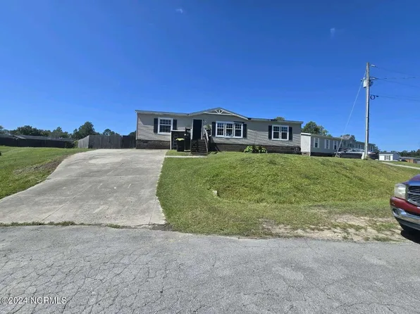 1002 Bow Sprit Court, Jacksonville, NC 28546