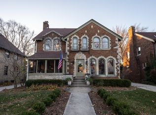 4751 N Woodburn St, Whitefish Bay, WI 53211