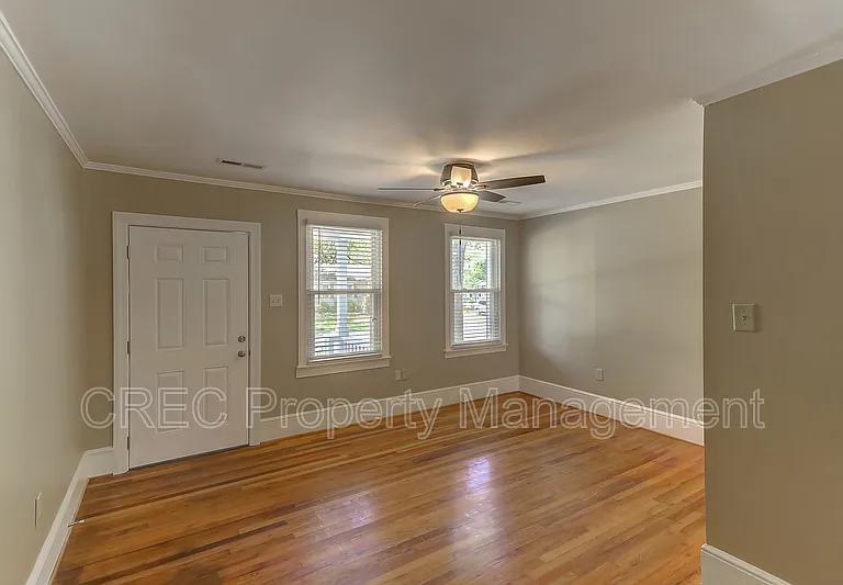 5002 Alpha St — Photo 13