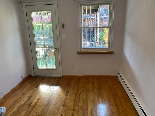 Rented by Rentiko Inc | media 23