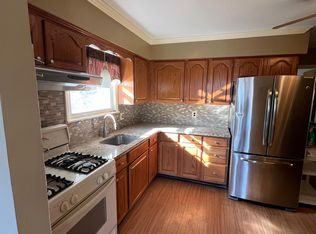 11 Corabelle Ave, Lodi, NJ 07644