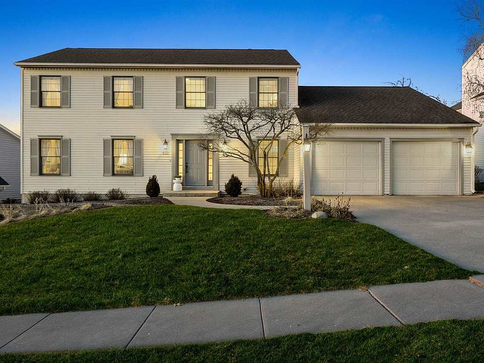 1st image of 532 Saint Thomas Ct