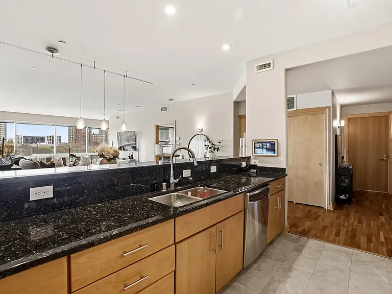 545 E Wells St #502 — Photo 13