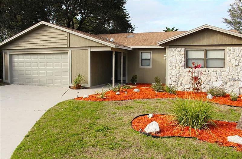 1st image of 3028 Woodpine Ln
