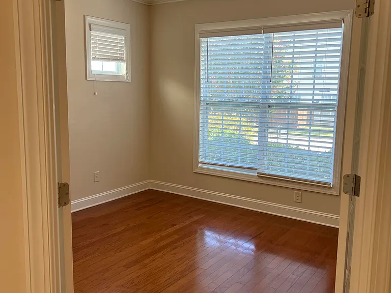 1018 Jewel Creek Dr — Photo 4