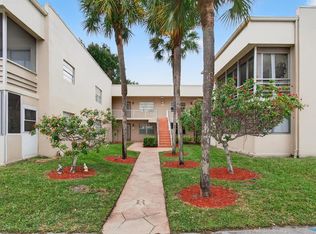 826 Normandy Trl #R, Delray Beach, FL 33484