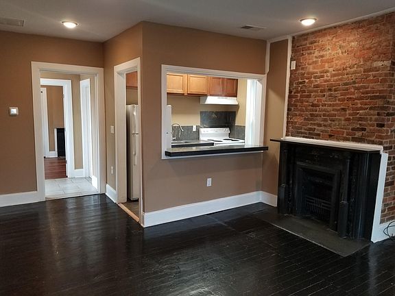 3rd image of 313 N Main St #5