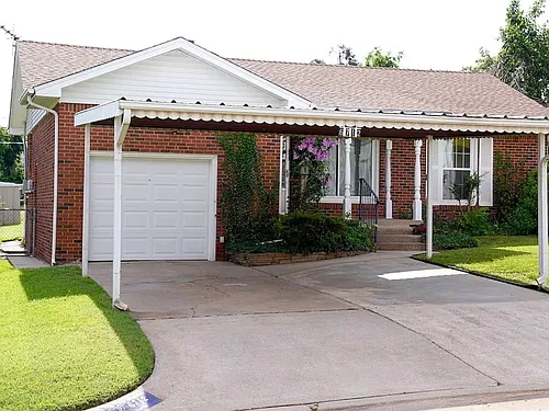 6712 N Ross Ave Photo 1 6712 N Ross Ave Photo 1