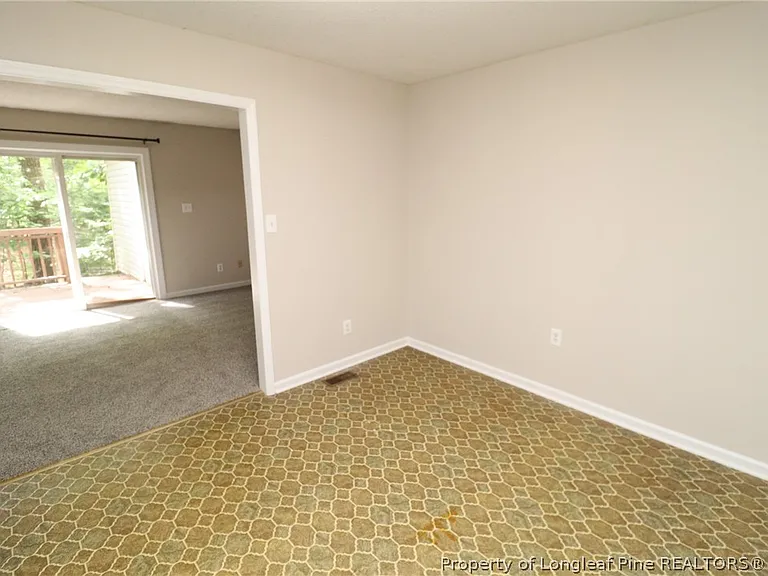 5215 Deer Haven Dr — Photo 9