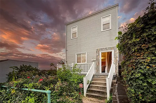 203 Saint Thomas St Photo 1