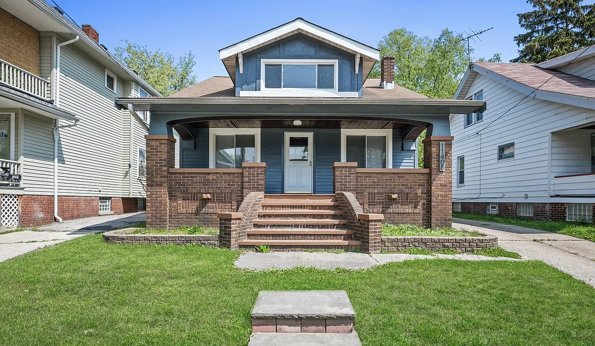 Building Photo - 11408 Headley Ave