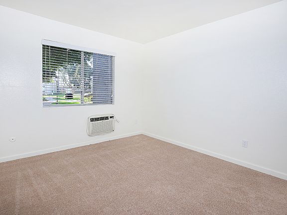 5th image of 5360 Repecho Dr APT 106