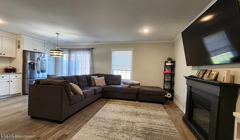 4 Joseph Dr — Photo 30