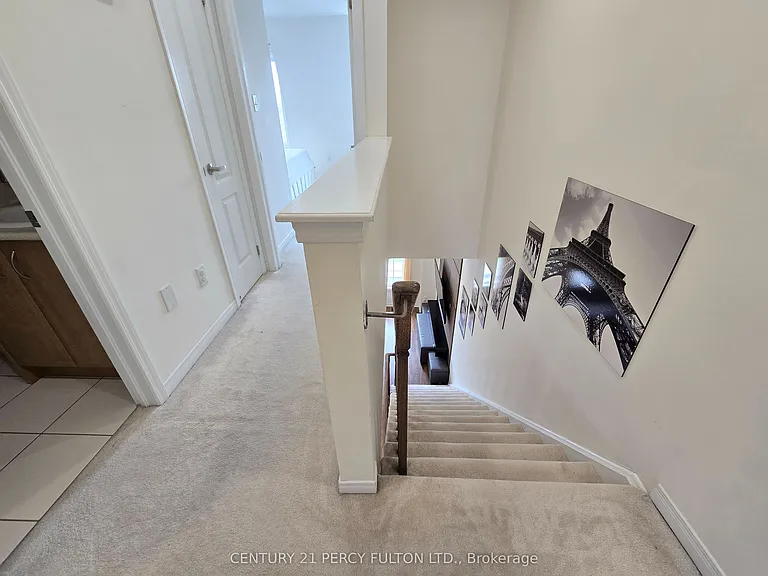 1389 Salem Rd N — Photo 11