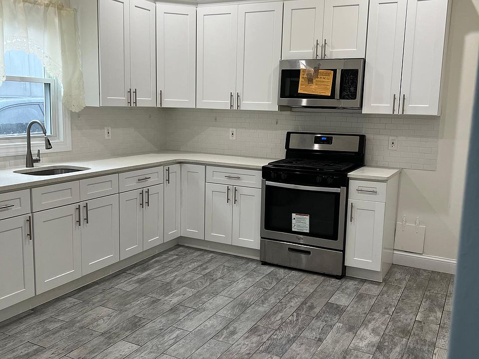 1st image of 35 W Sidney Ave #1