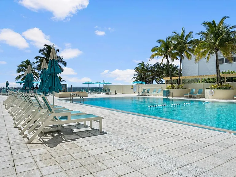 2501 S Ocean Dr #39 PENTHOUSE — Photo 30