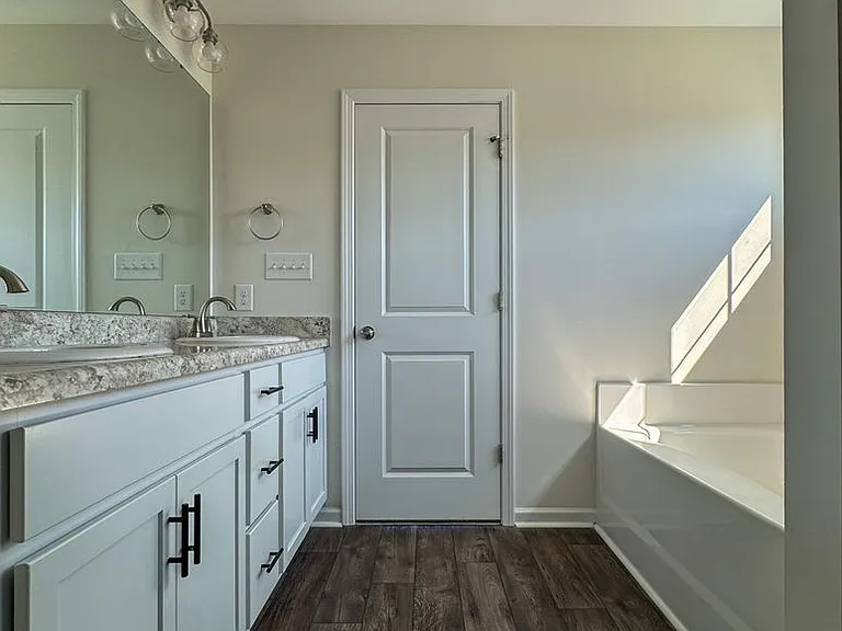 15 Terrier Ct — Photo 16