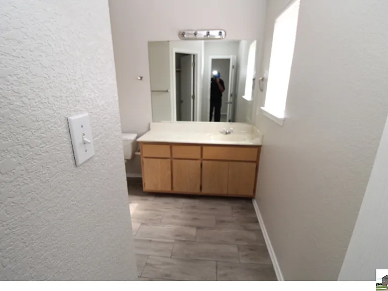 2704 Edgefield St #A — Photo 14