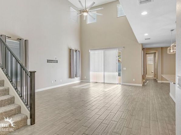 887 W Santa Gertrudis Trl