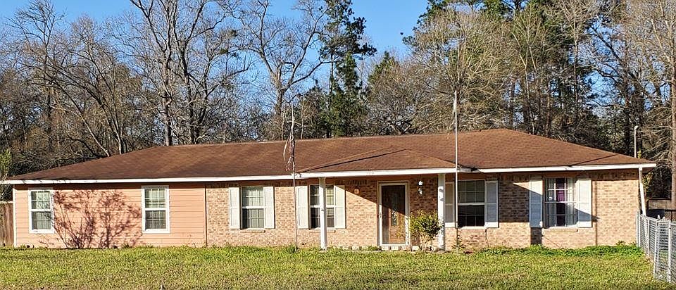 2nd image of 203 County Road 328 S