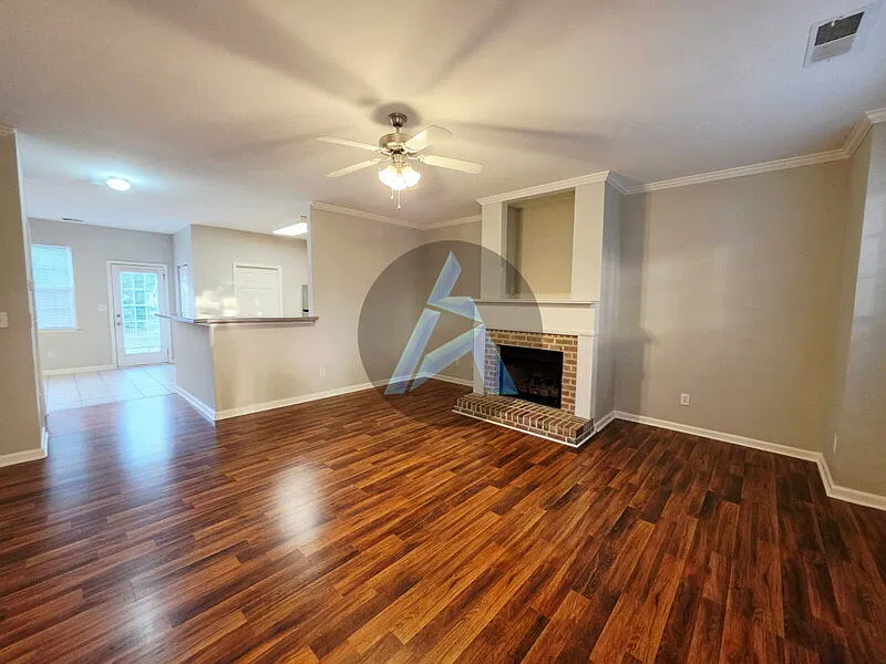 2 bed, 2.5 bath, 1479 sqft, $1,850 — Photo 2