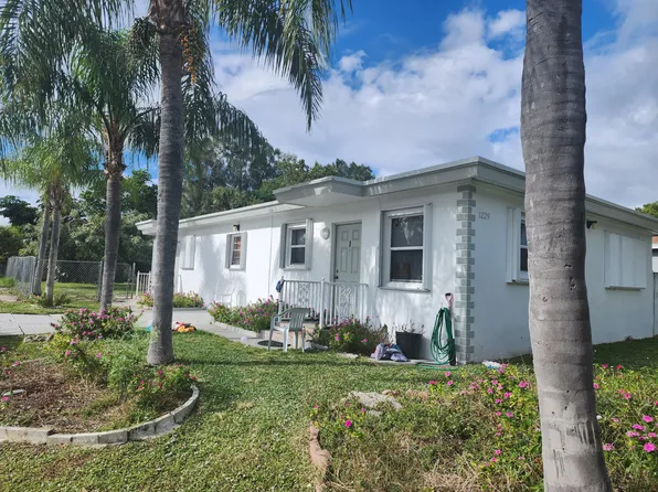 1229 S M St, Lake Worth, FL 33460