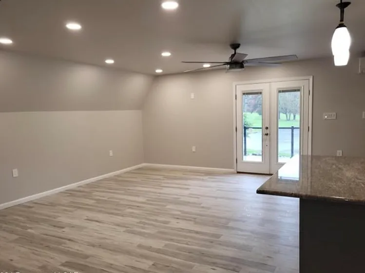 452 Lake Catalpa Road - 1 — Photo 2