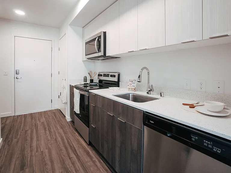 Ori Stone Way Apartments — Photo 6