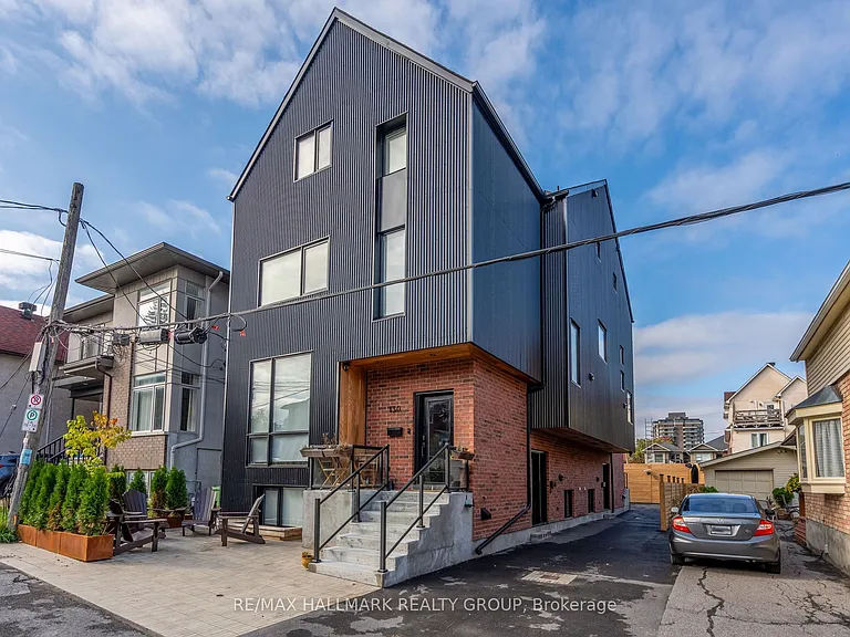 130 Glenora St #2B — Photo 1