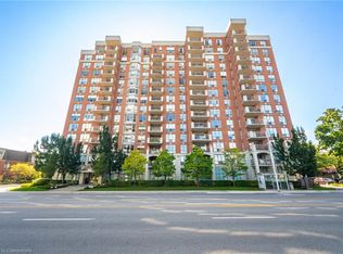 442 Maple Ave #1106, Burlington, ON L7S2L7