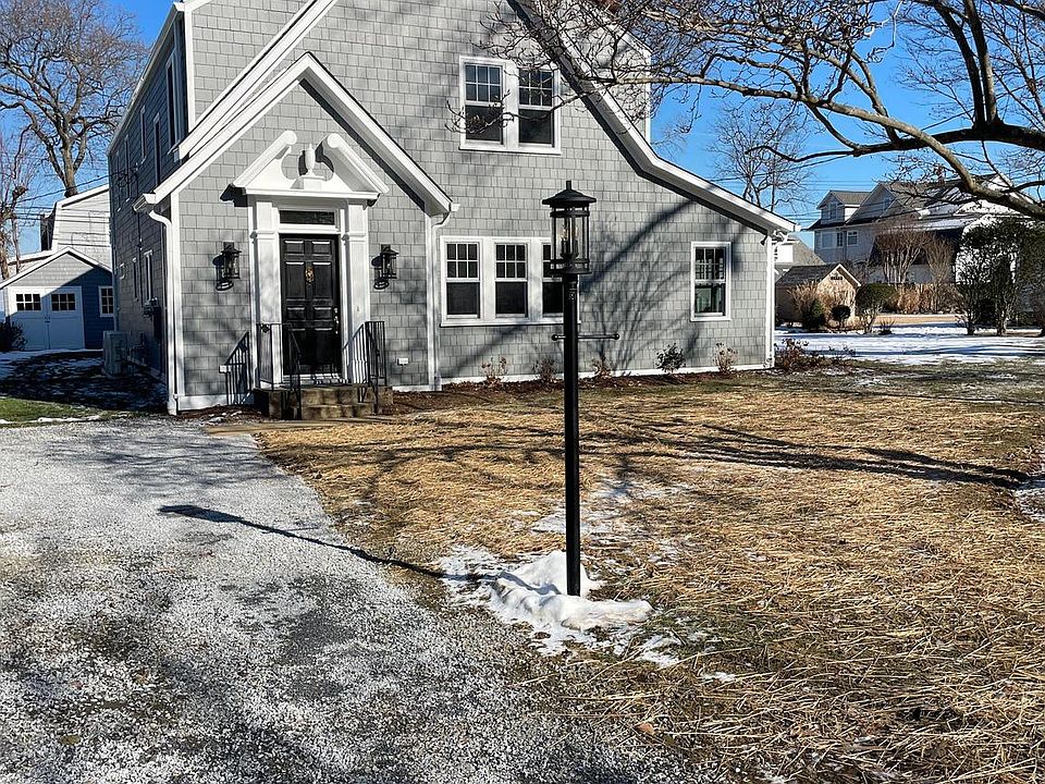 2nd image of 53 Decatur Ave