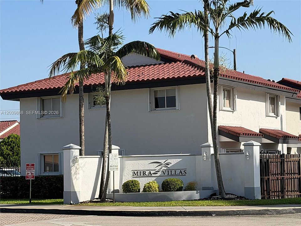 1st image of 541 NW 82nd Ct APT 375