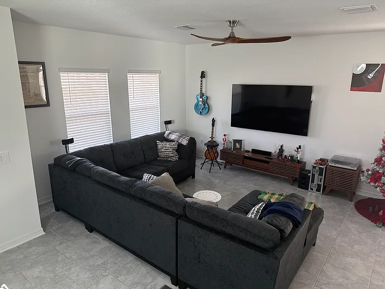 4130 Pino St — Photo 3