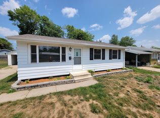 1120 W 8th Ave, Marion, IA 52302