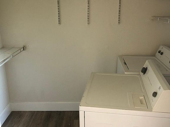 4th image of 490 Highland Ave #22