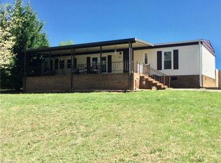 6811 Twin Oaks Dr, Trinity, NC 27370